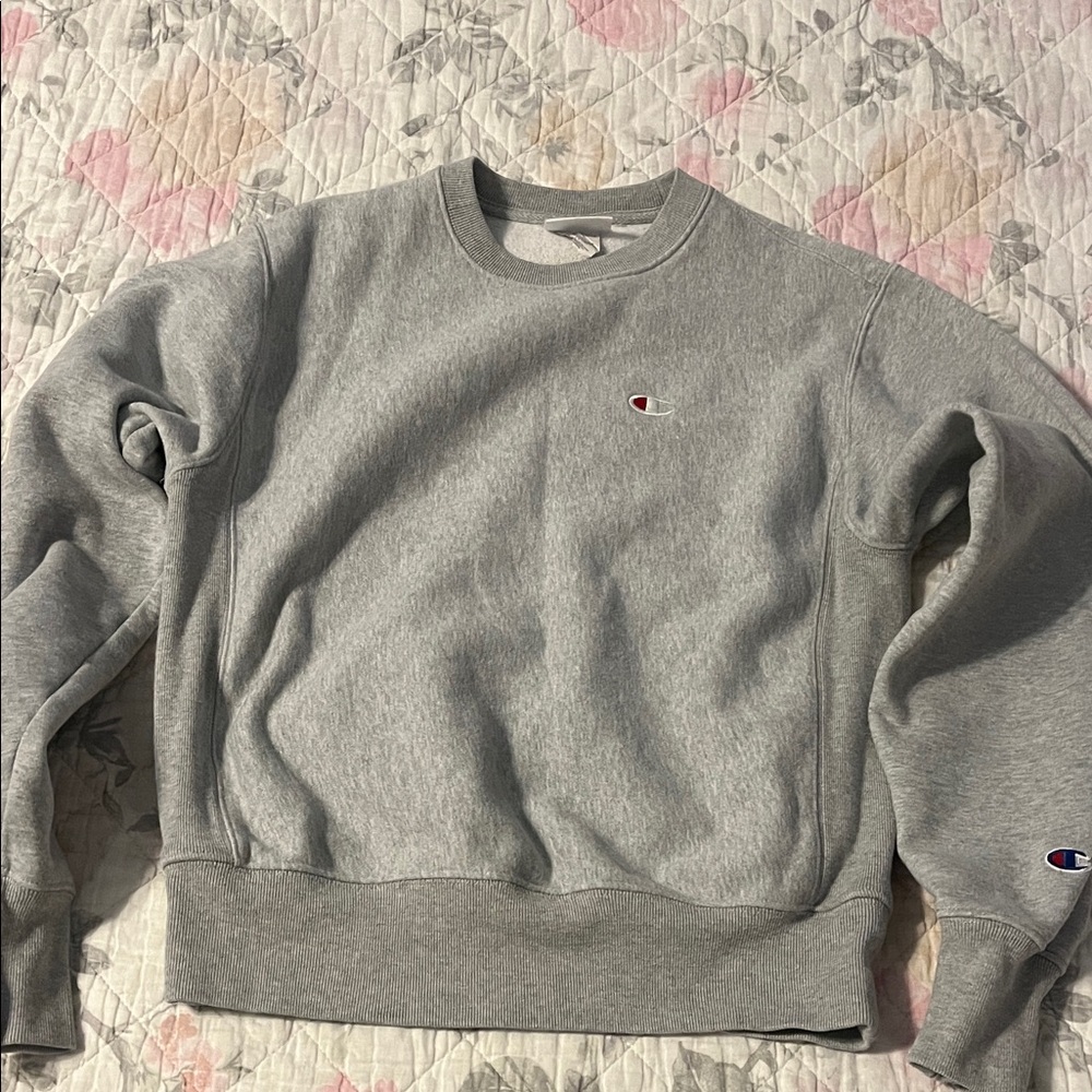 Champion Light Gray Crewneck Sweatshirt